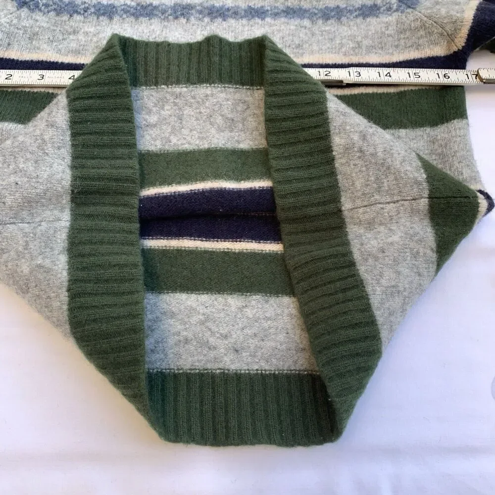 American Eagle 100% Lambswool Women’s Sweater Med Small Green Crew Neck Striped - Picture 7 of 9